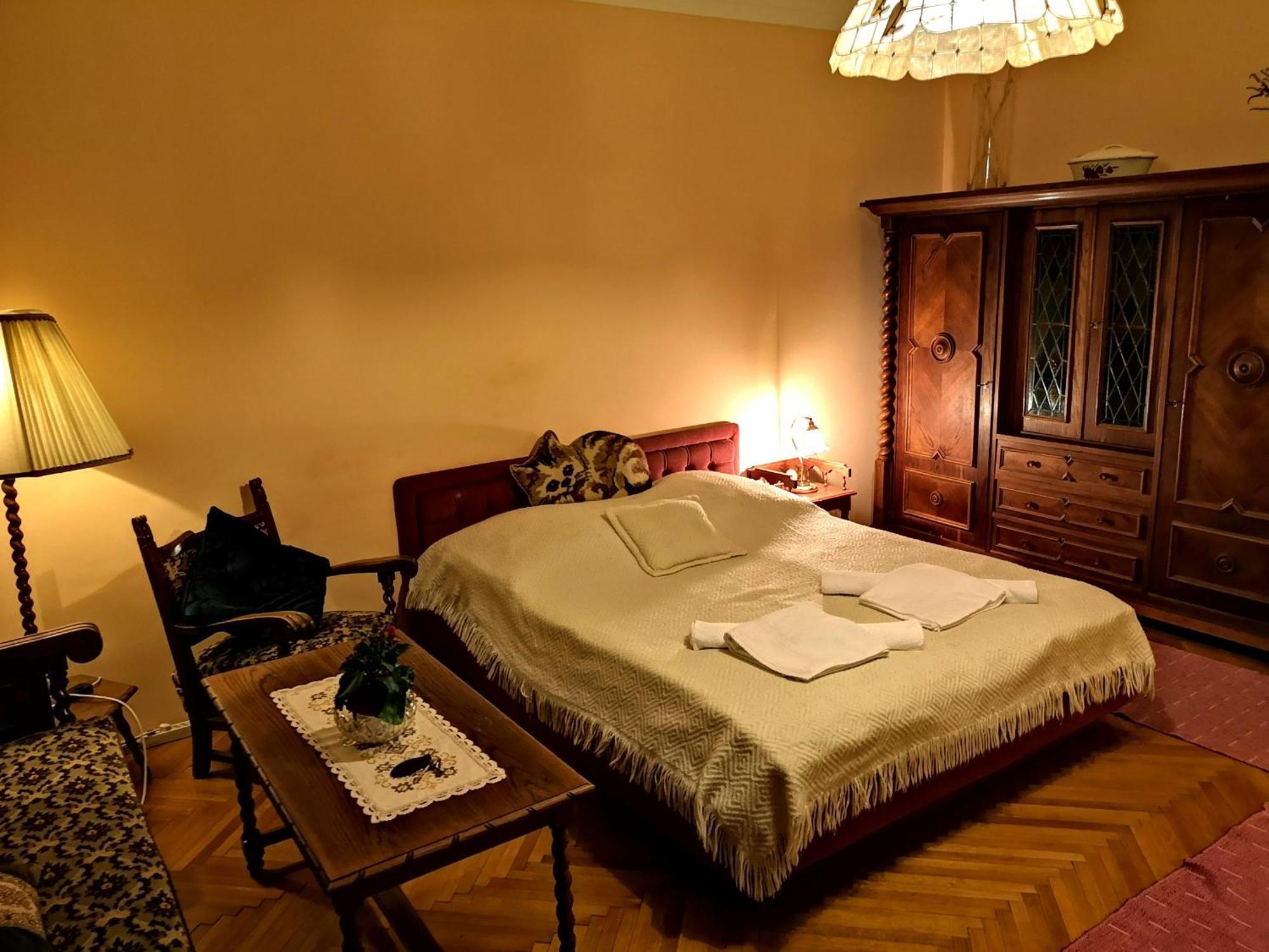 Terrace Apartment *